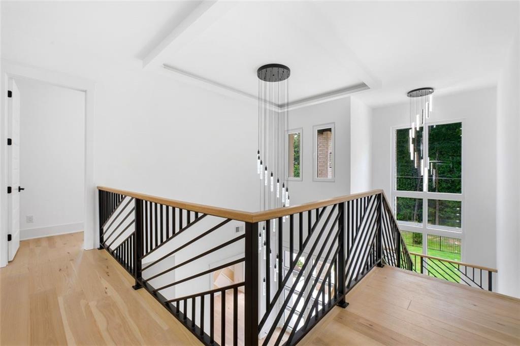 1939 Sunny Hill Road