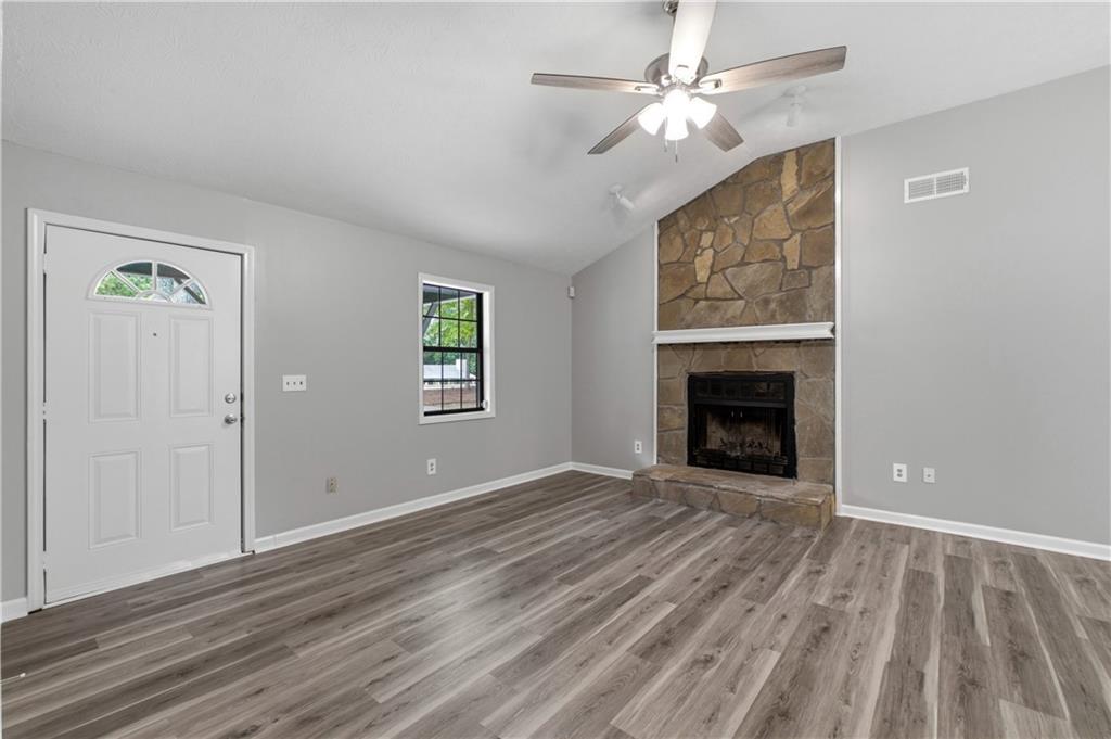 1526 Haynes Court
