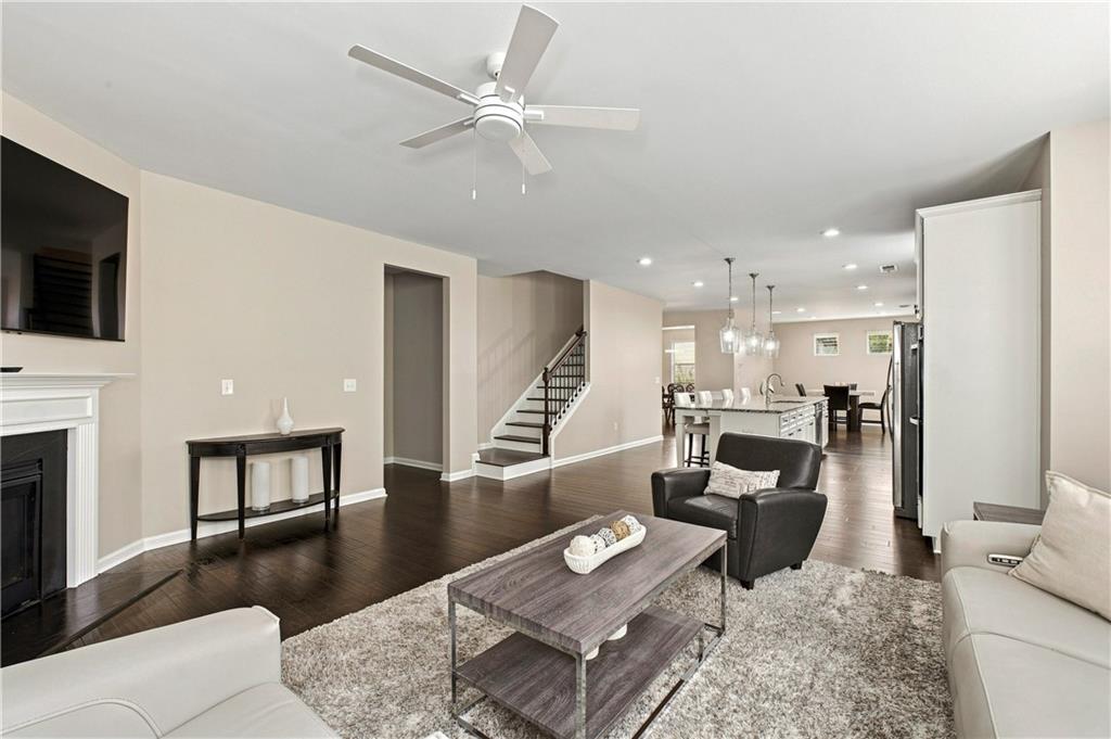 3946 Woodoats Circle