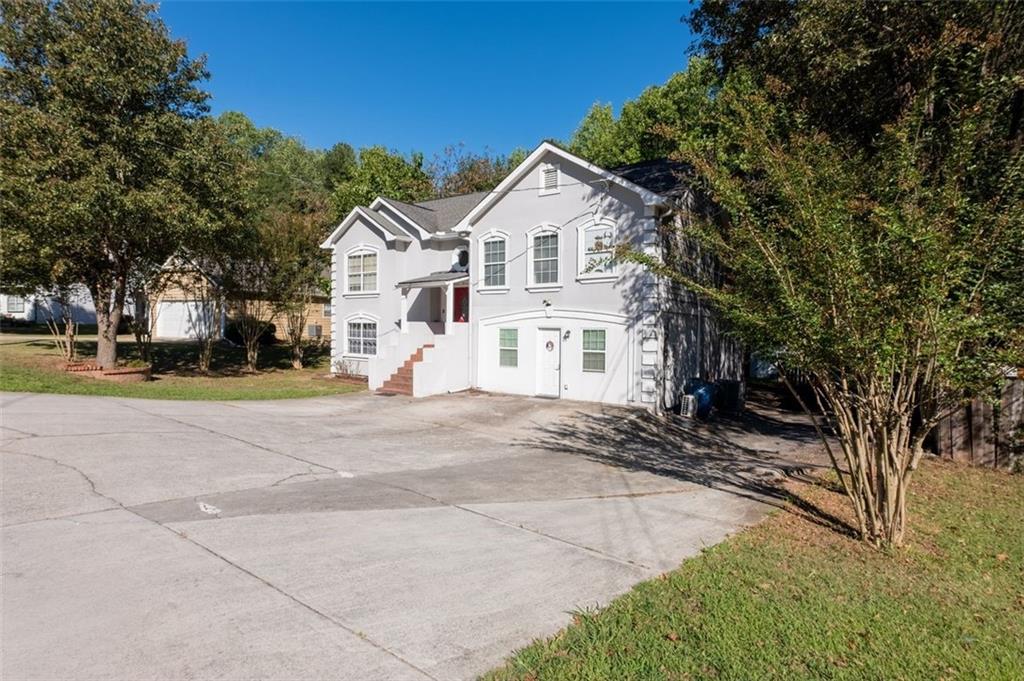 61 Oxford Brook Way