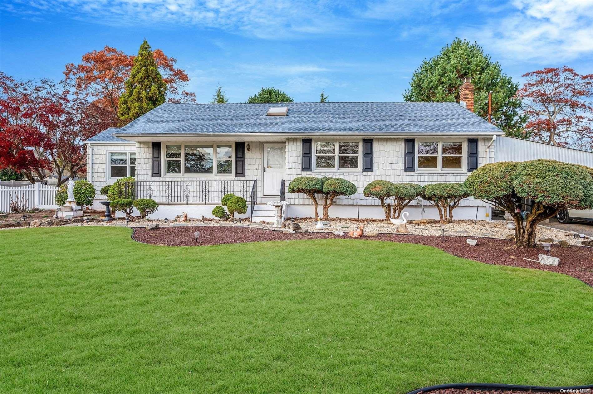 25 Cherry Avenue