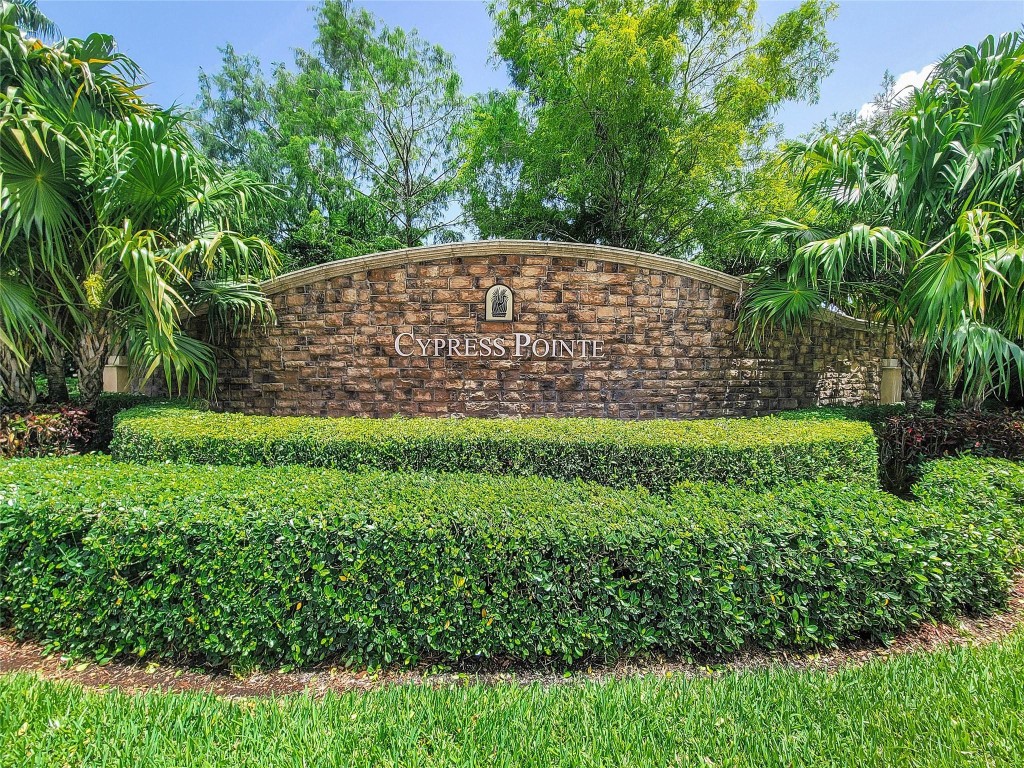 8186 NW 127th Ln 31-E