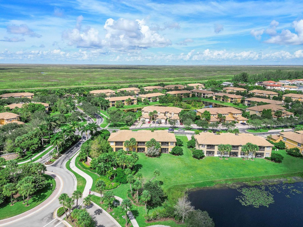 8186 NW 127th Ln 31-E