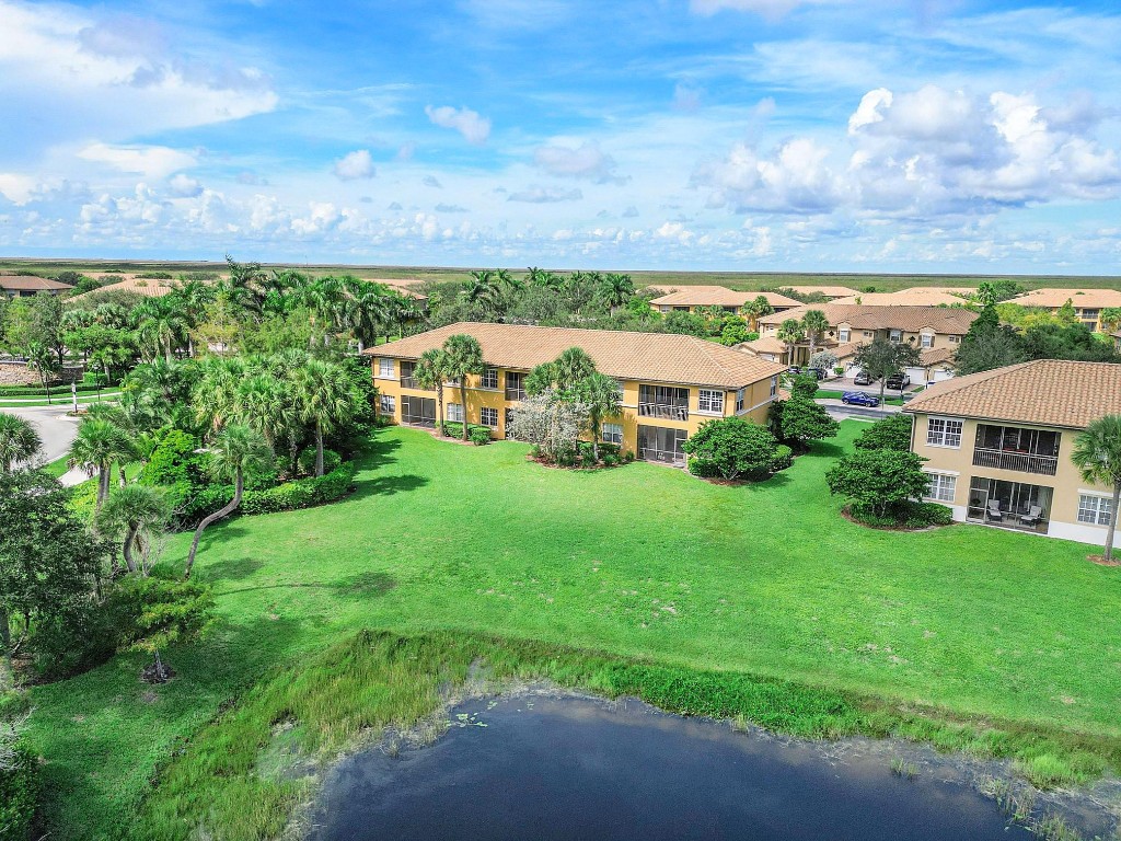 8186 NW 127th Ln 31-E