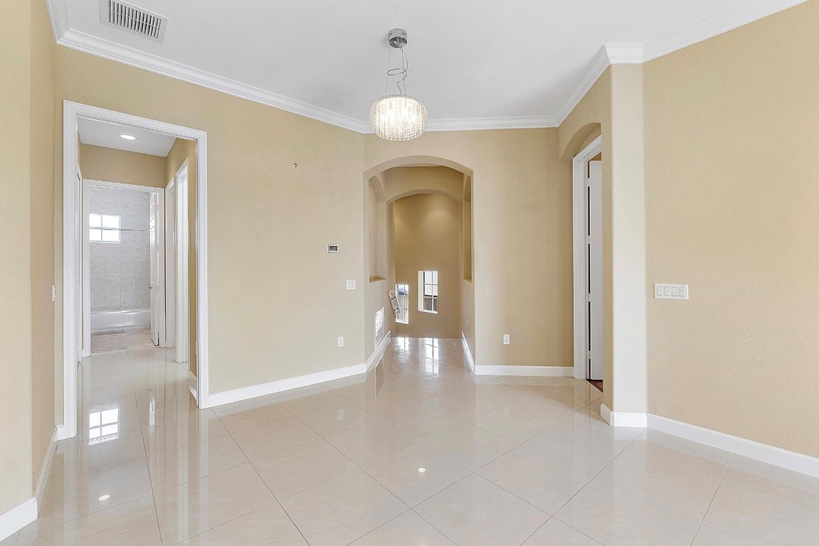 8186 NW 127th Ln 31-E