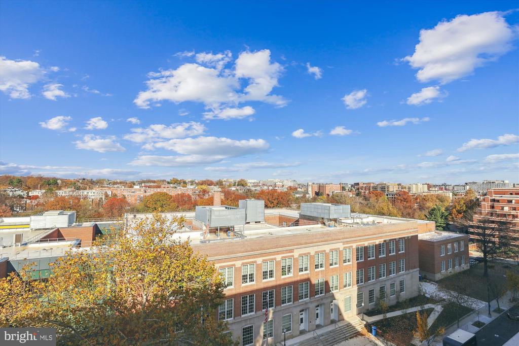 1275 25TH STREET NW 803