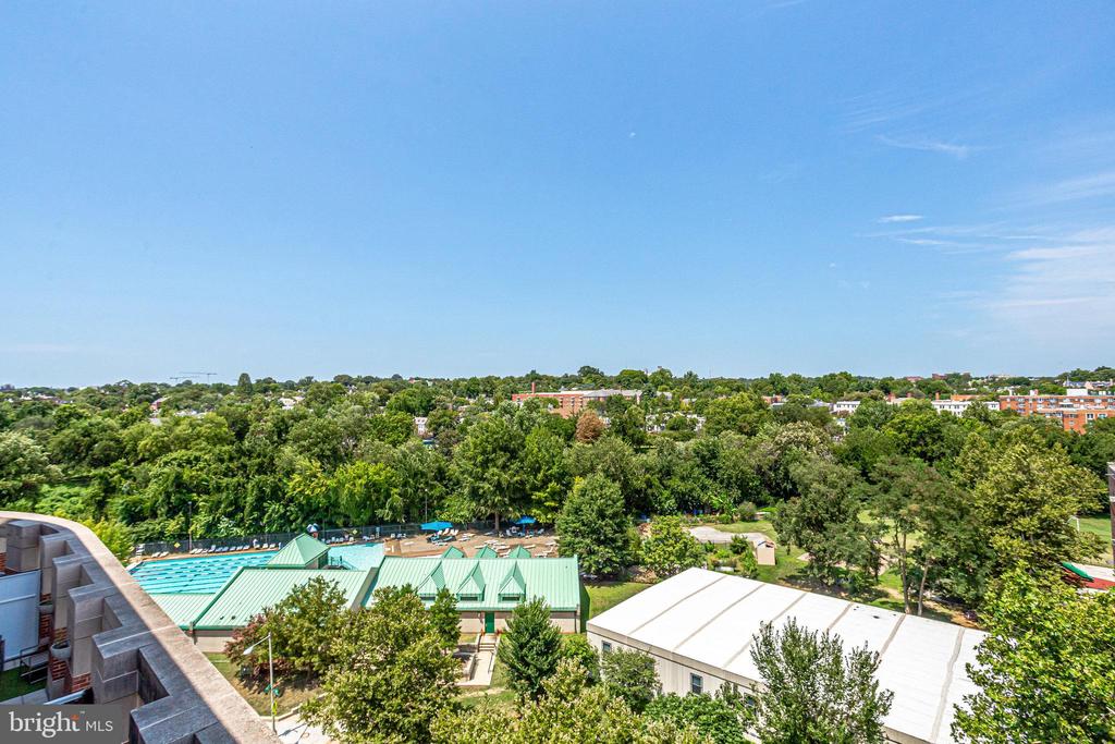 1275 25TH STREET NW 803