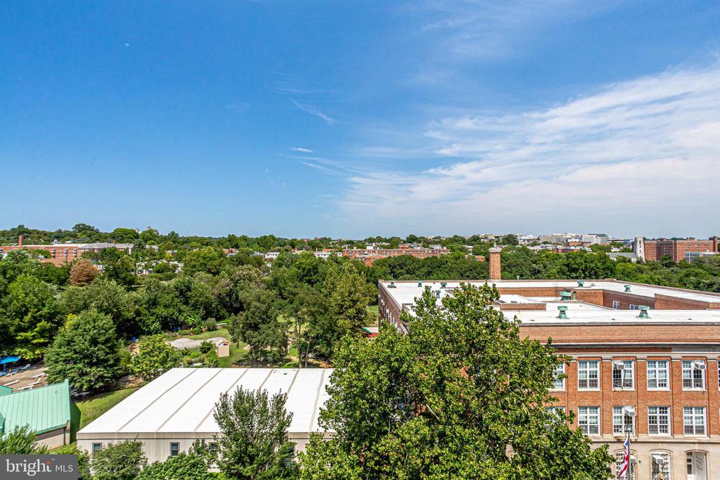 1275 25TH STREET NW 803