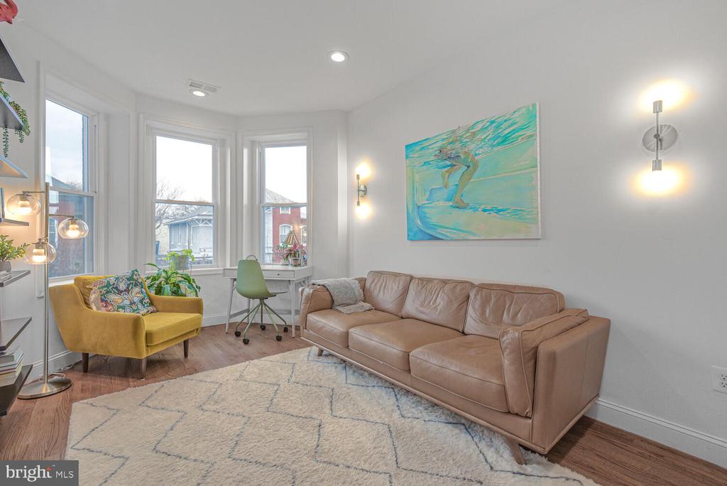 110 SEATON PLACE NW