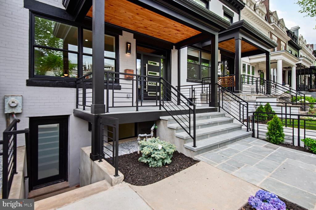 1406 BUCHANAN STREET NW