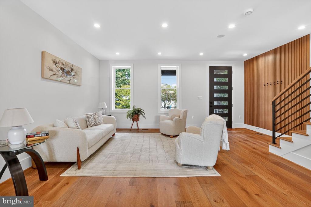 1334 LONGFELLOW STREET NW