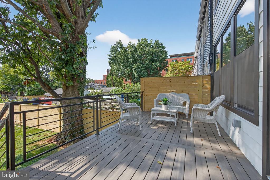 1334 LONGFELLOW STREET NW