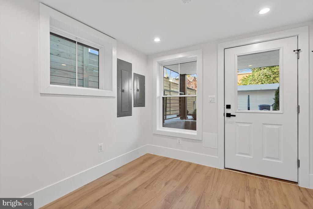 1209 DECATUR STREET NW