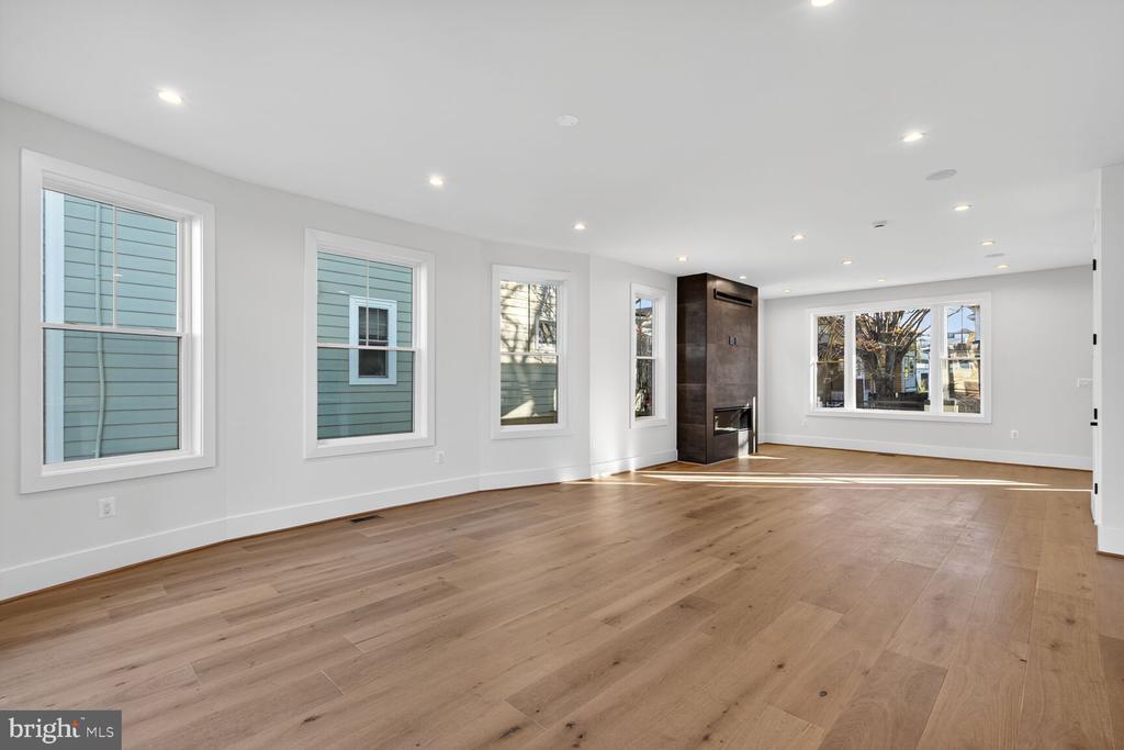 1209 DECATUR STREET NW