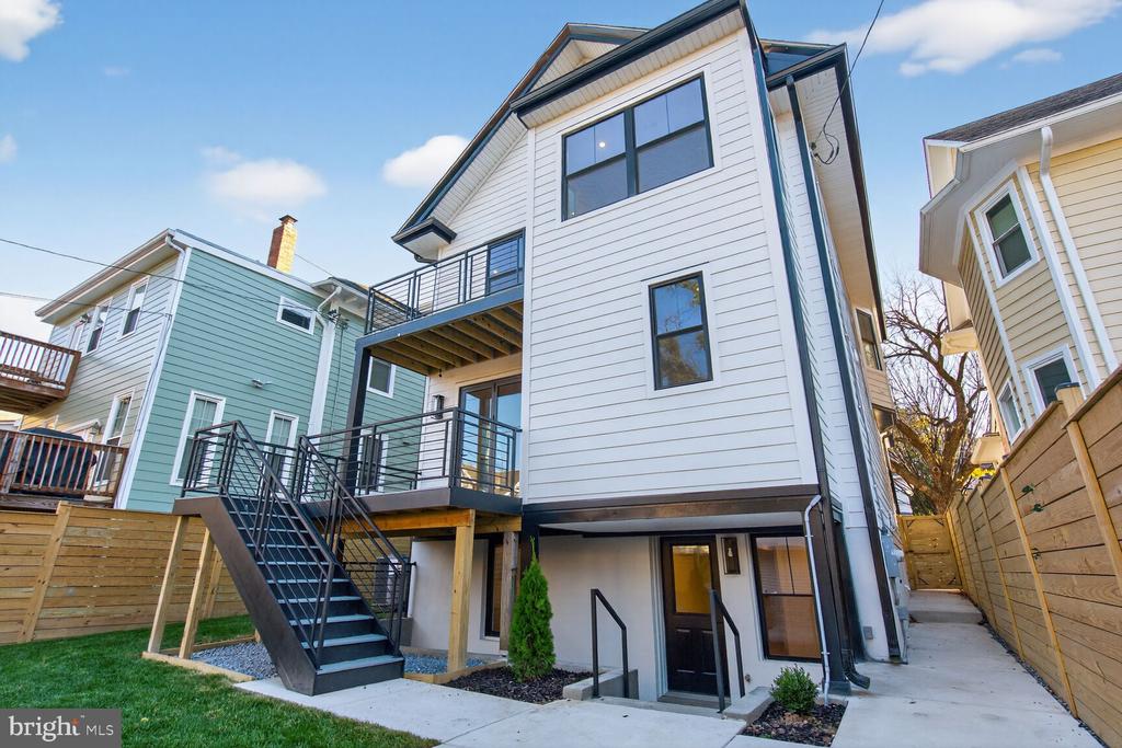 1209 DECATUR STREET NW