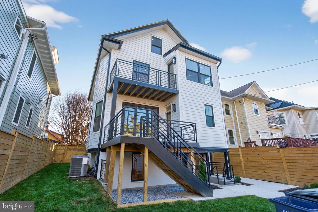 1209 DECATUR STREET NW
