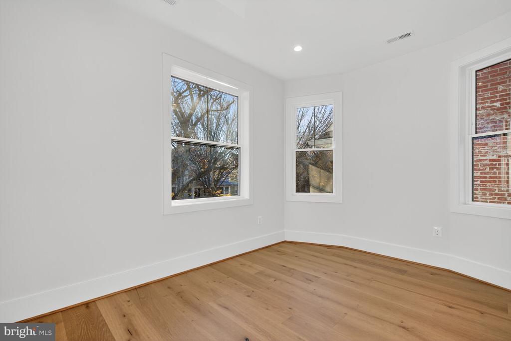1209 DECATUR STREET NW