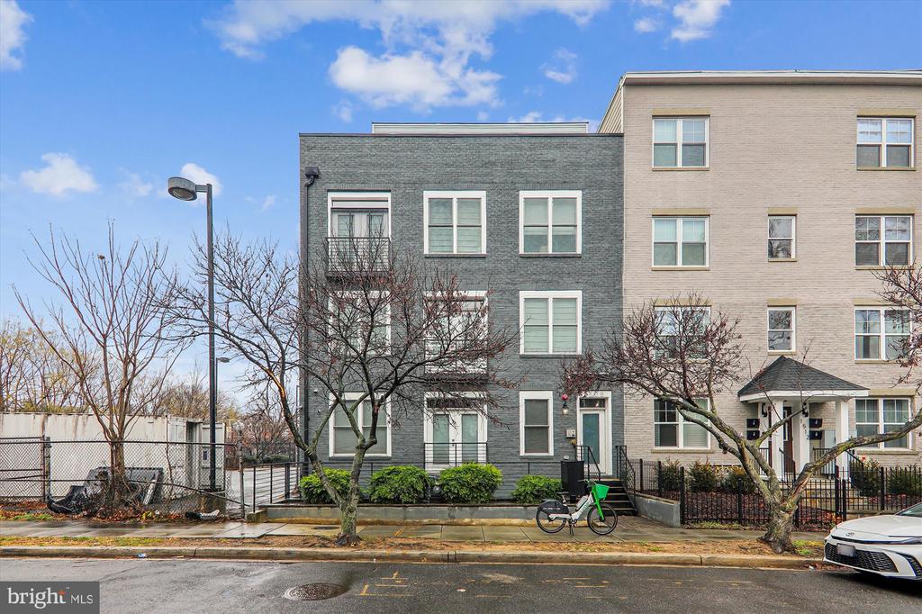 1508 F STREET NE 3