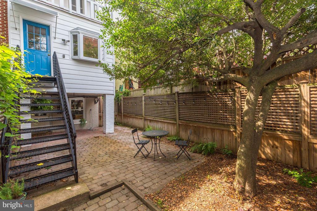 1825 ONTARIO PLACE NW