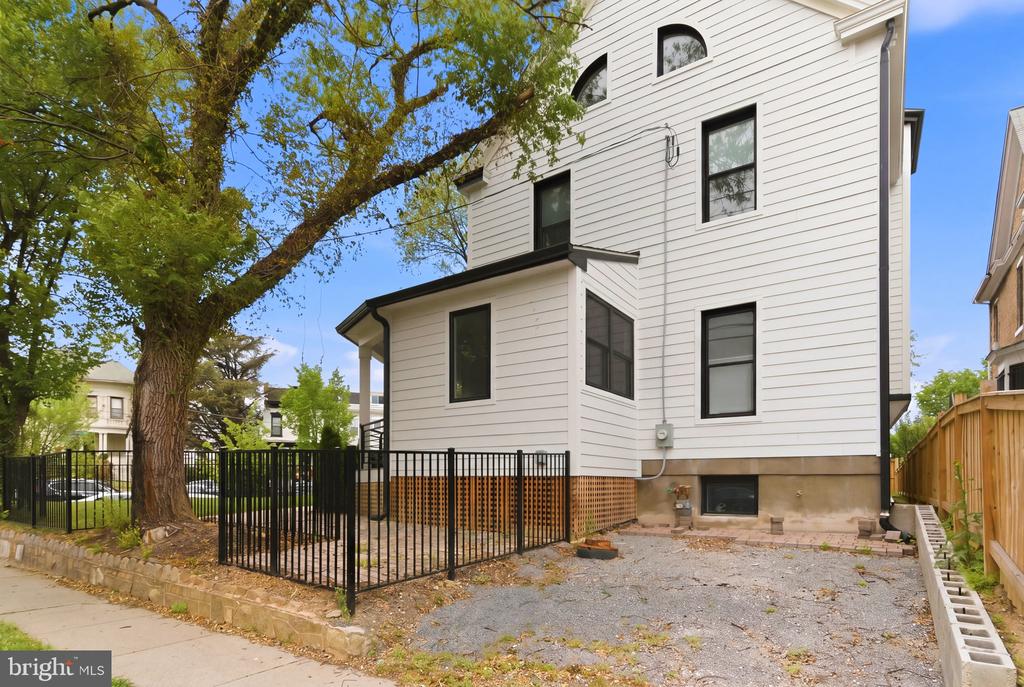 3901 NEW HAMPSHIRE AVENUE NW