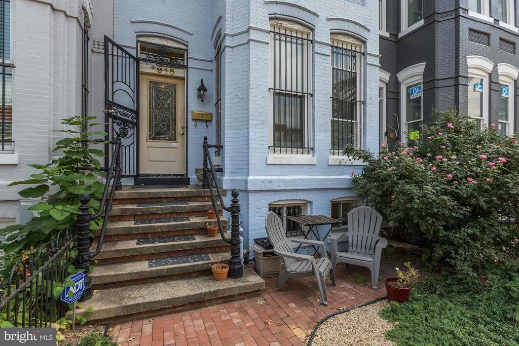1915 11TH STREET NW