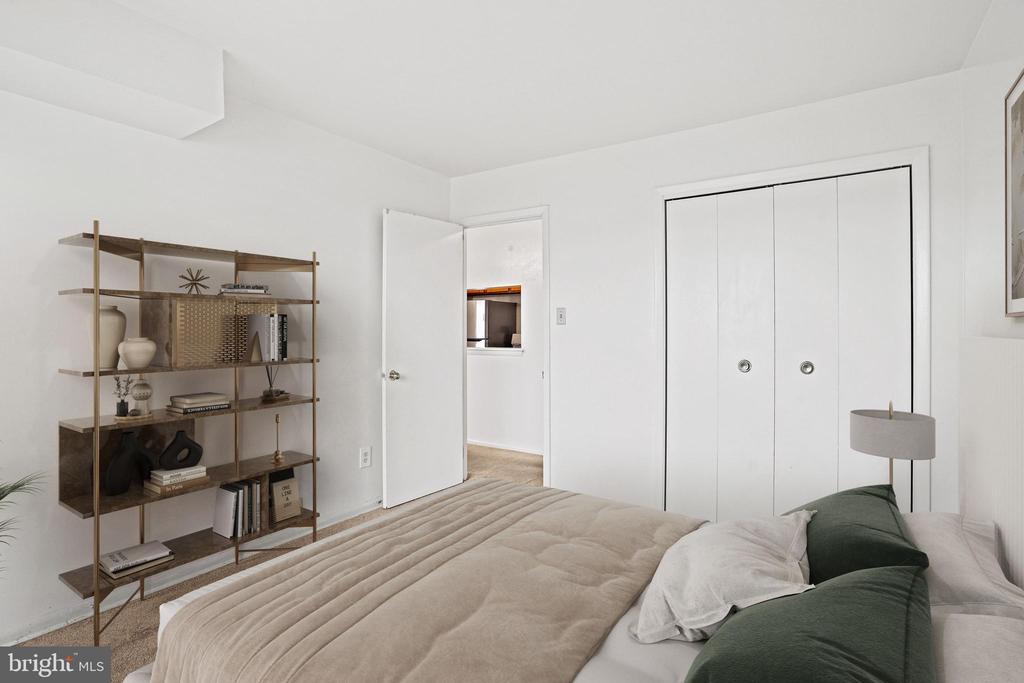 4270 EAST CAPITOL STREET NE Unit: 301