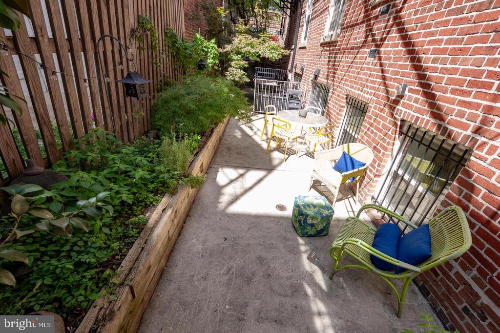 1807 CALIFORNIA STREET NW Unit: T5