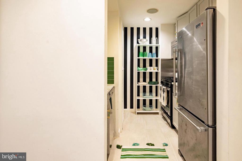 1807 CALIFORNIA STREET NW Unit: T5