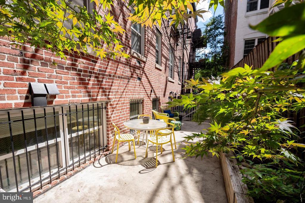 1807 CALIFORNIA STREET NW Unit: T5
