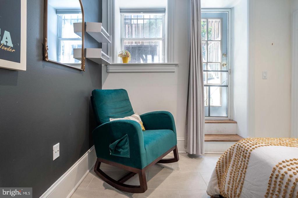 1807 CALIFORNIA STREET NW Unit: T5