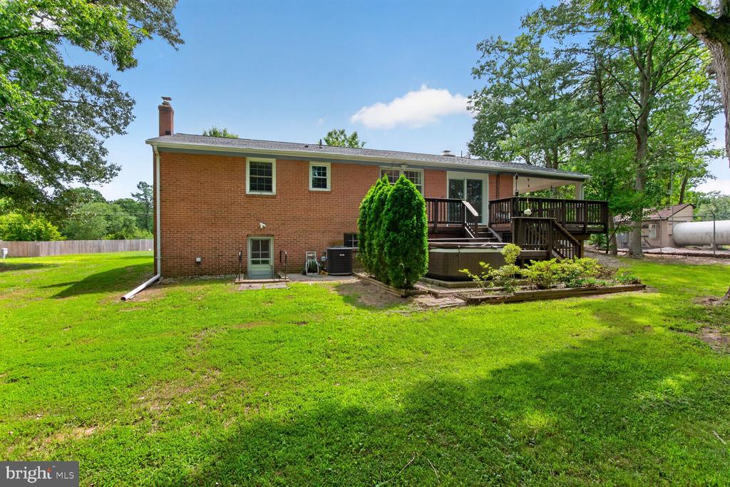 3637 WOODLEY ROAD