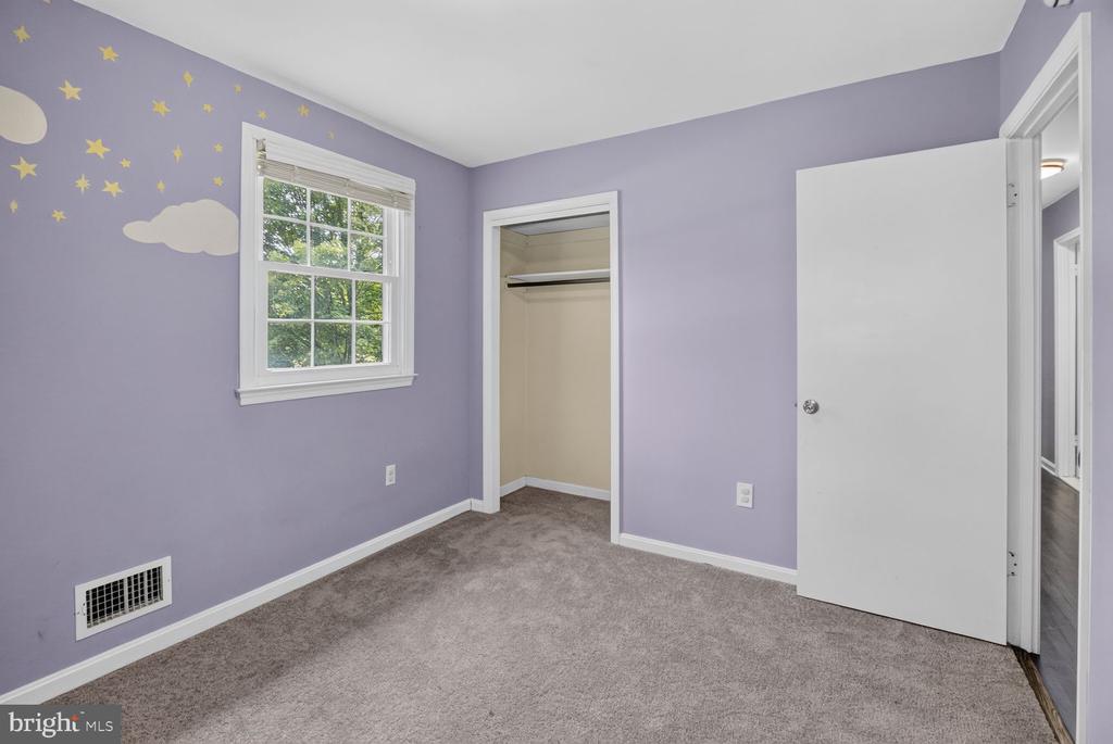 3637 WOODLEY ROAD