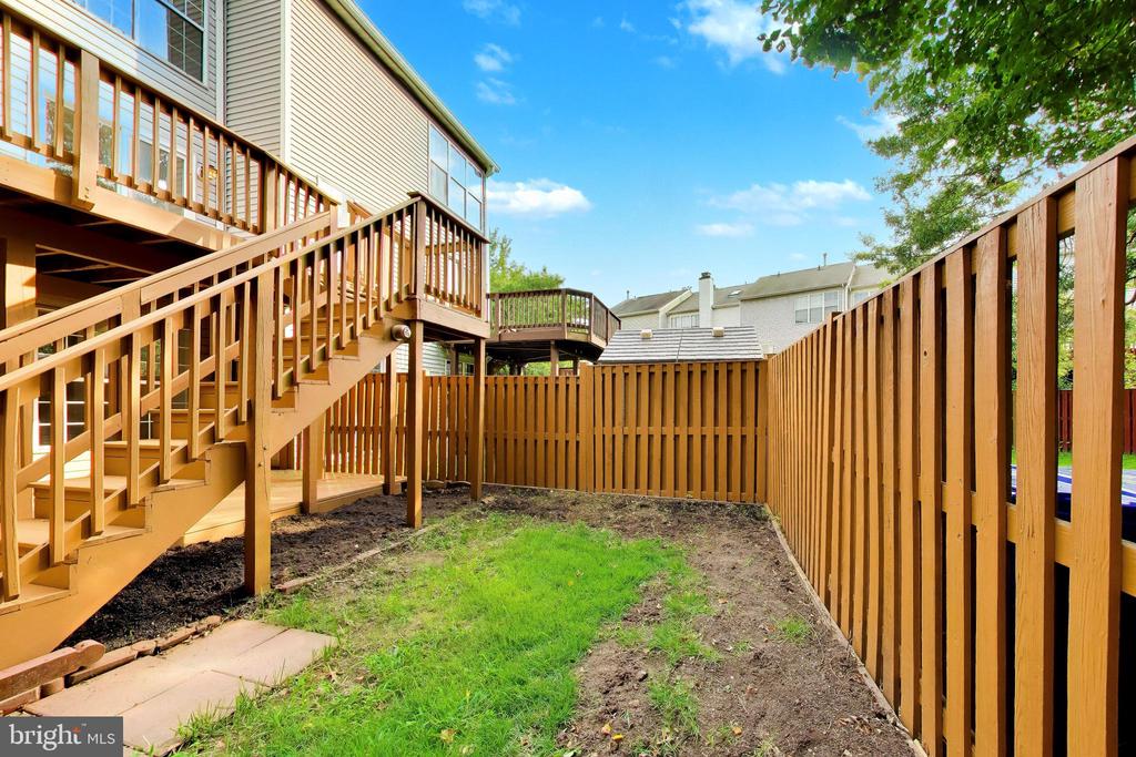 11300 GOLDEN EAGLE PLACE