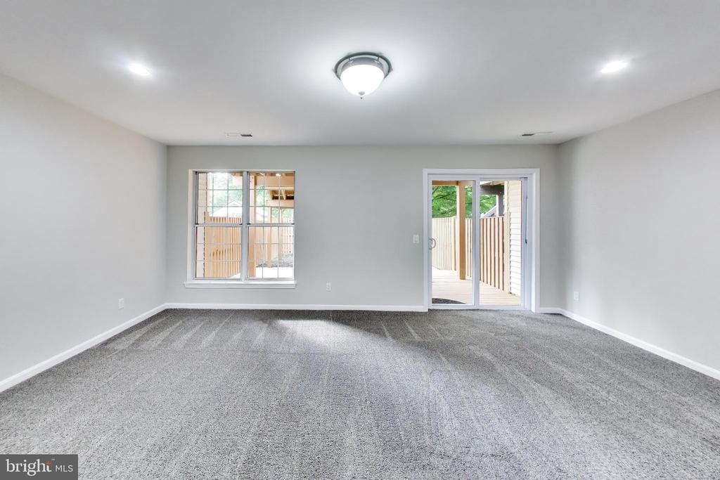 11300 GOLDEN EAGLE PLACE