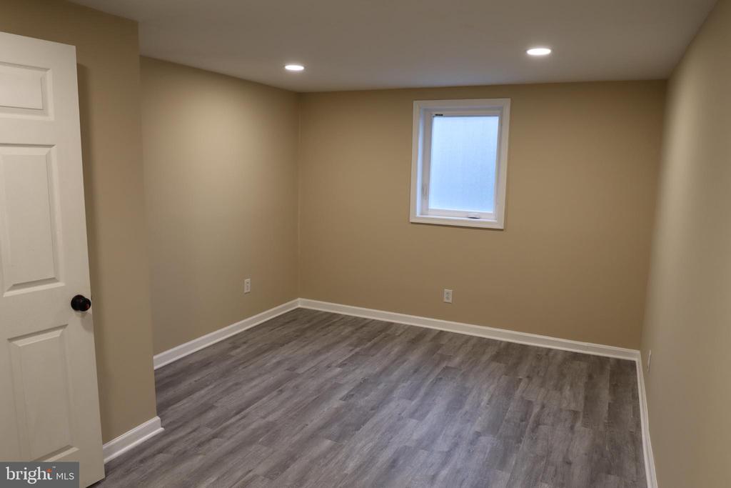 11202 TROY ROAD