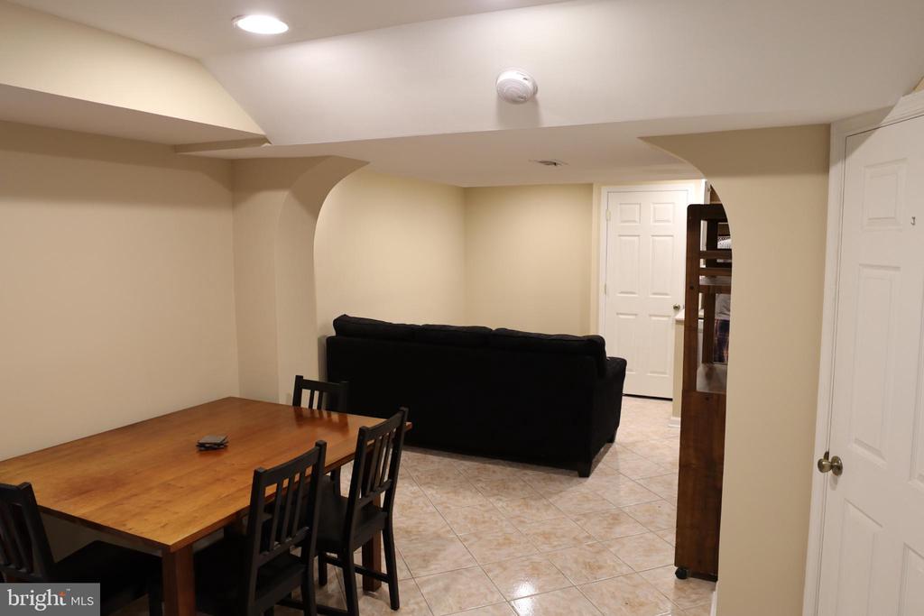 11202 TROY ROAD
