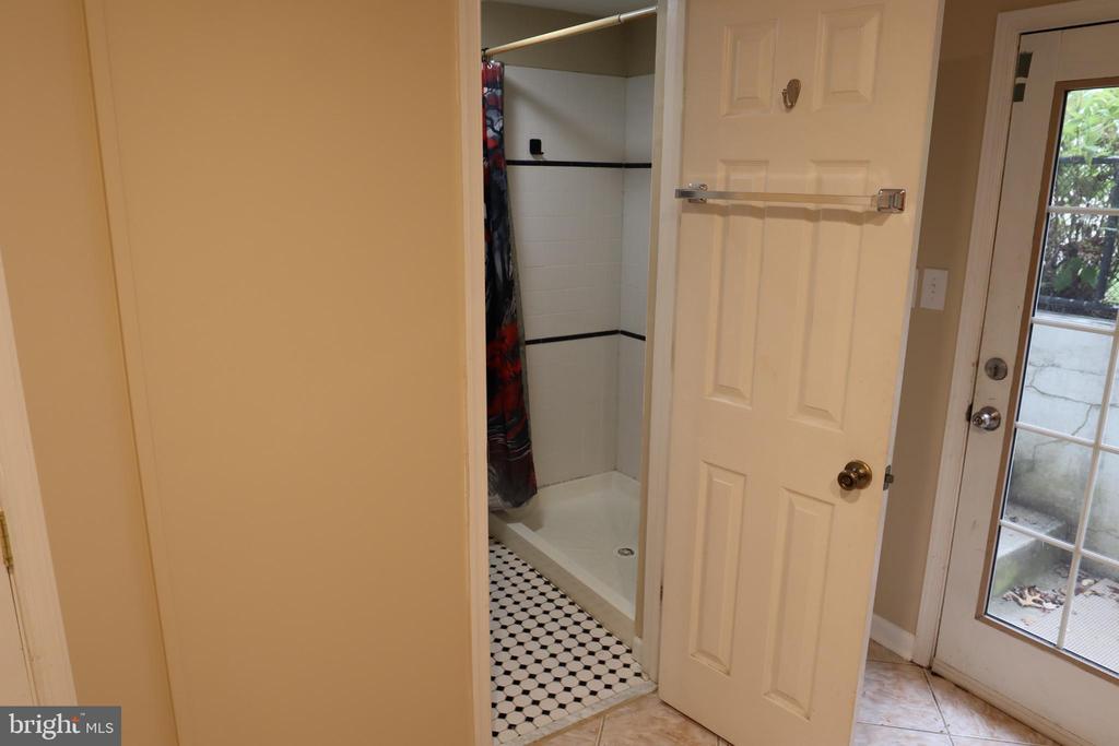 11202 TROY ROAD