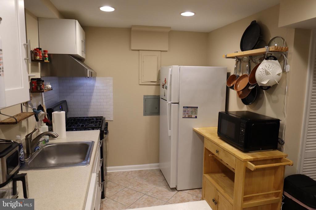 11202 TROY ROAD