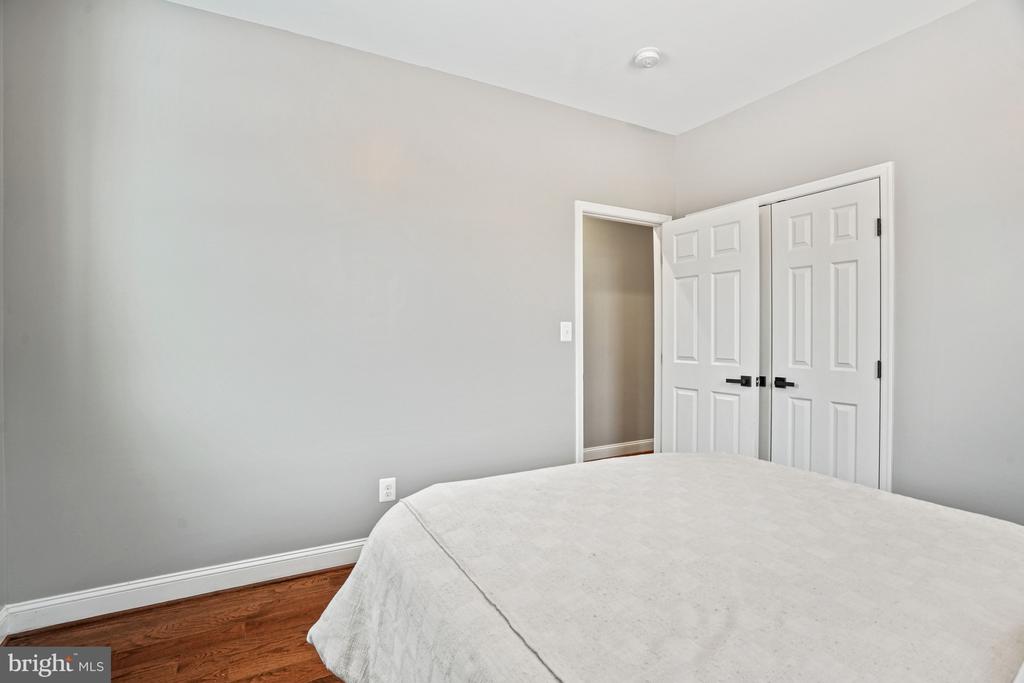 10908 DOWER HOUSE COURT
