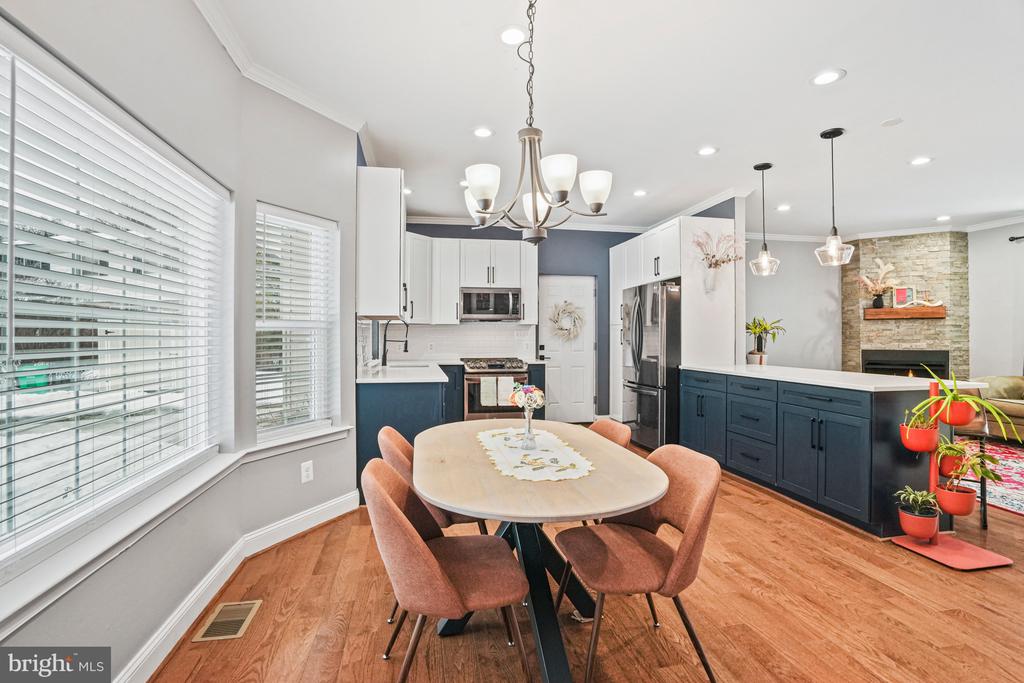 10908 DOWER HOUSE COURT