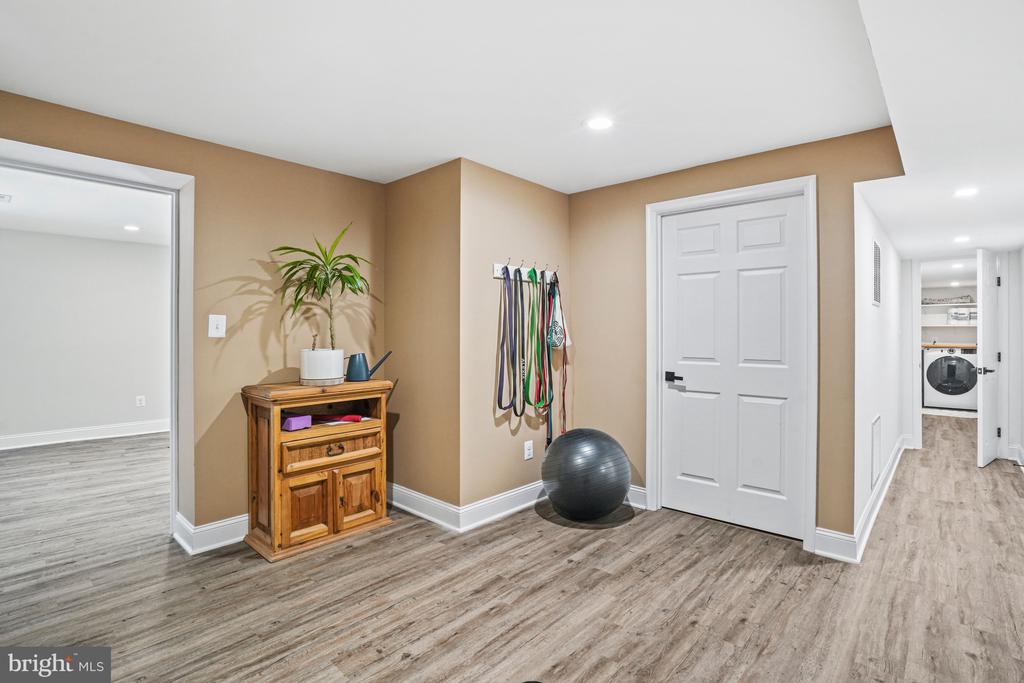 10908 DOWER HOUSE COURT