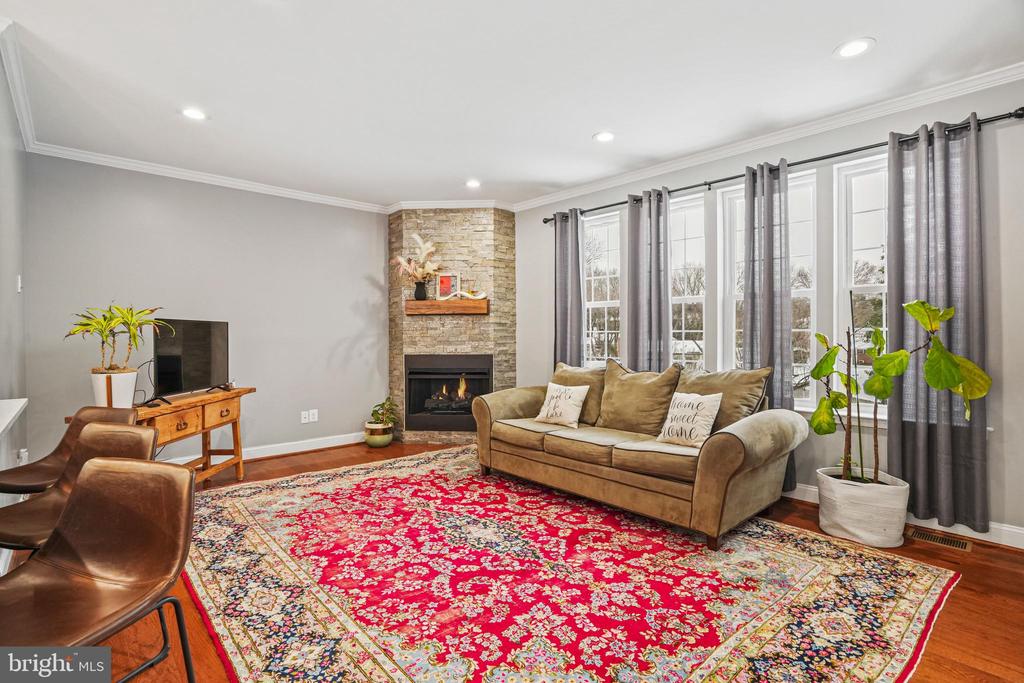 10908 DOWER HOUSE COURT