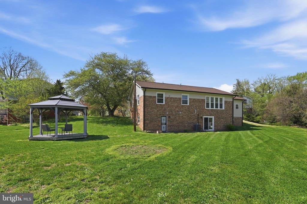 10908 DOWER HOUSE COURT