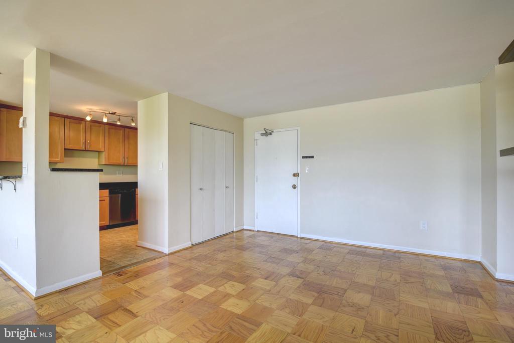 4201 CHERRY HILL ROAD 306