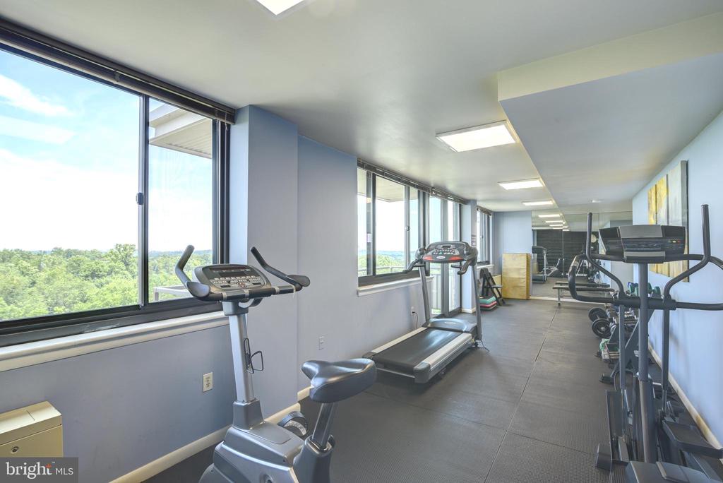 4201 CHERRY HILL ROAD 306