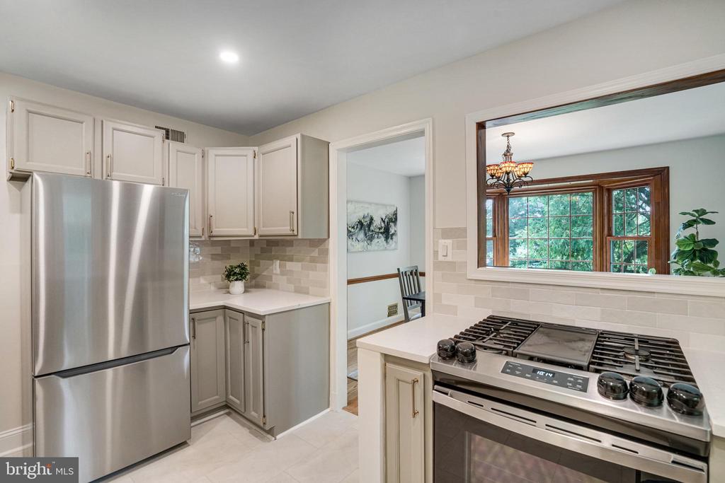 1705 N QUESADA STREET