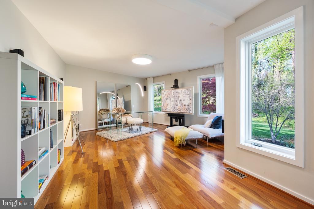2607 24TH STREET N