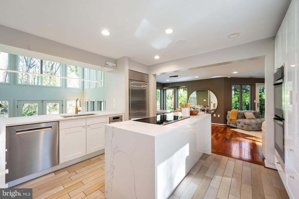 2607 24TH STREET N