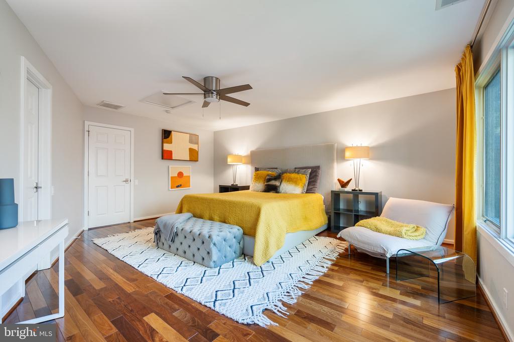 2607 24TH STREET N