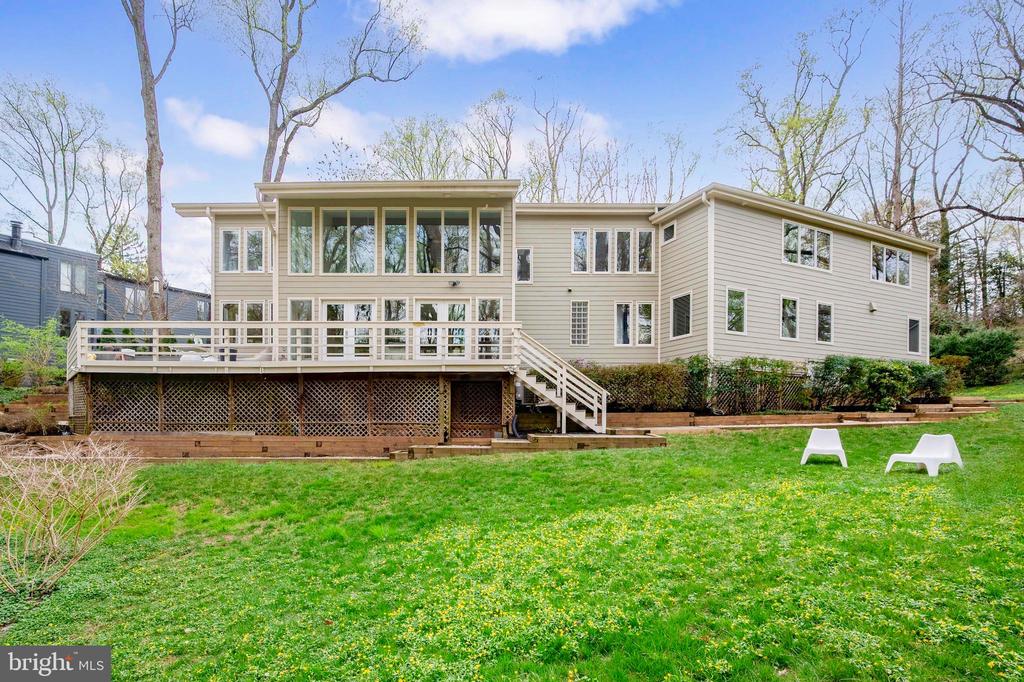 2607 24TH STREET N